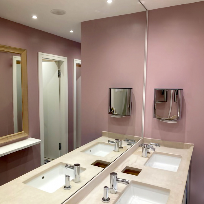 Damentoilette – Hotel & Gasthof Stangl